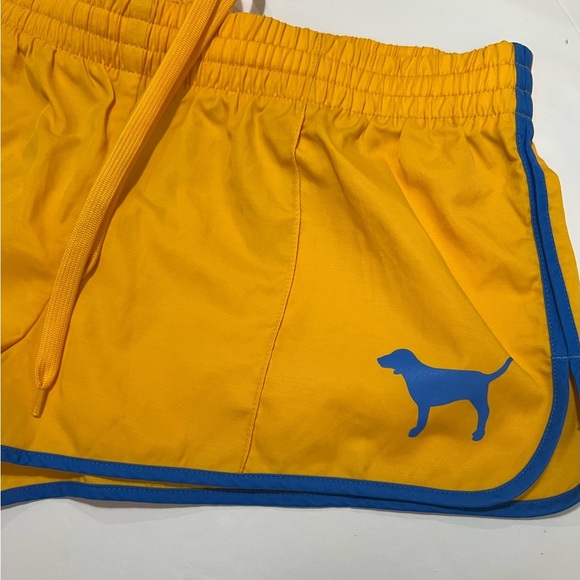 NWT💓PINK VICTORIA SECERT ⭐️SHORTS 🏷️ size M - Picture 3 of 11